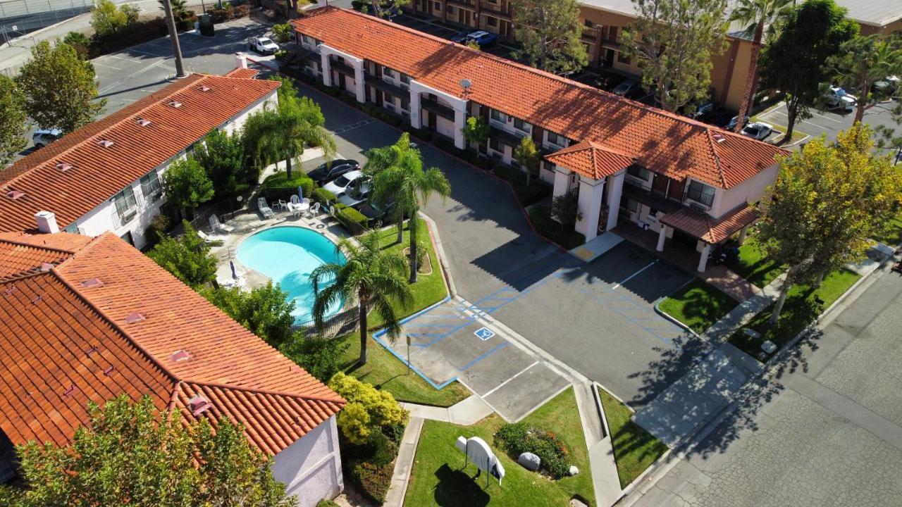 Hospitality Inn San Bernardino Exterior foto